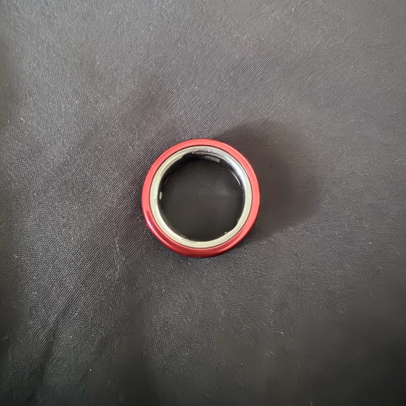 Oura Ring 4 - Silver - Picture 4 of 5